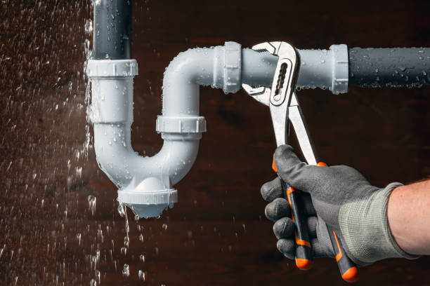 Professional Drain Cleaning technician working in Hudson, NH